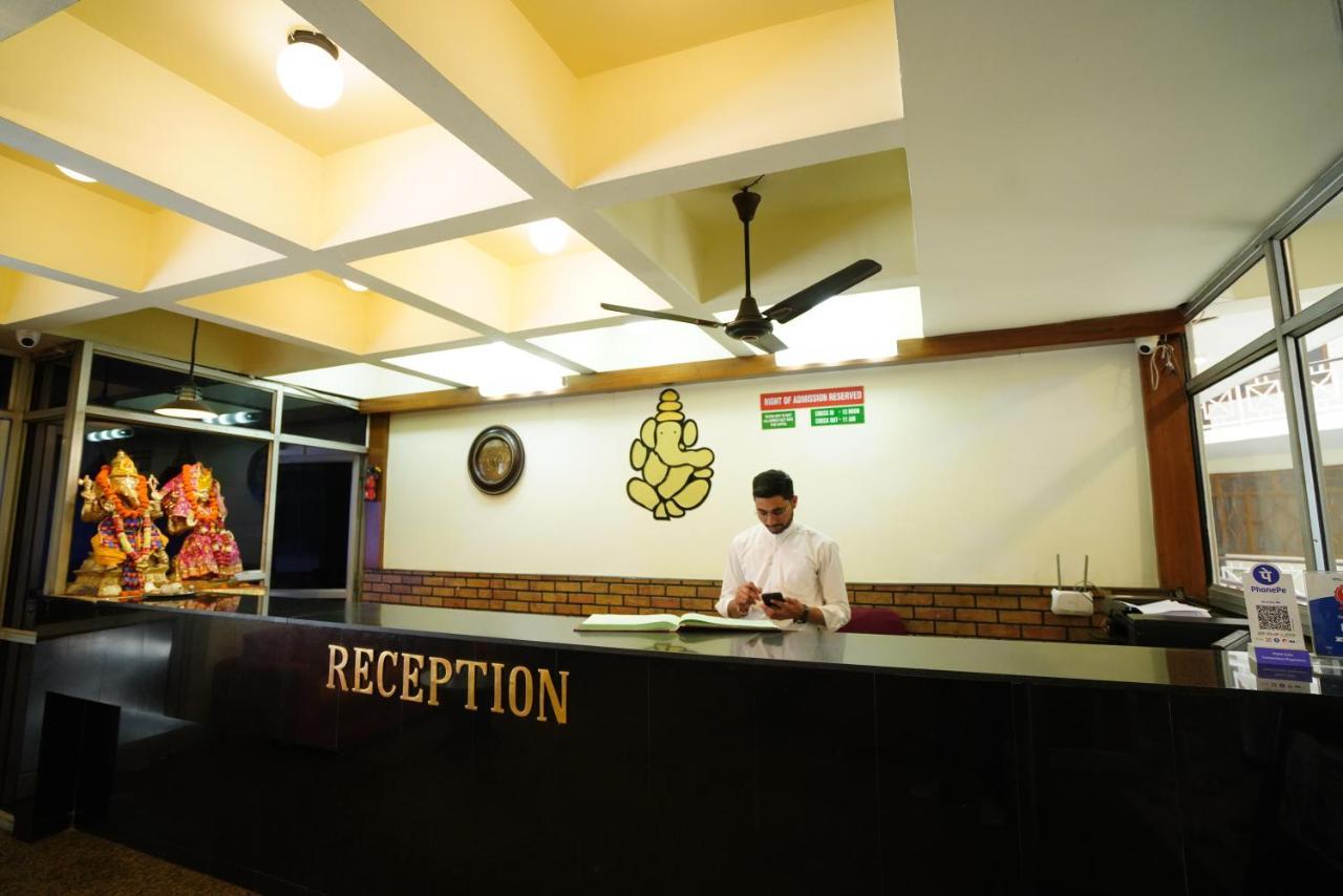 Hotel Gaurab Near Paltan Bazaar Dehradun Exterior photo