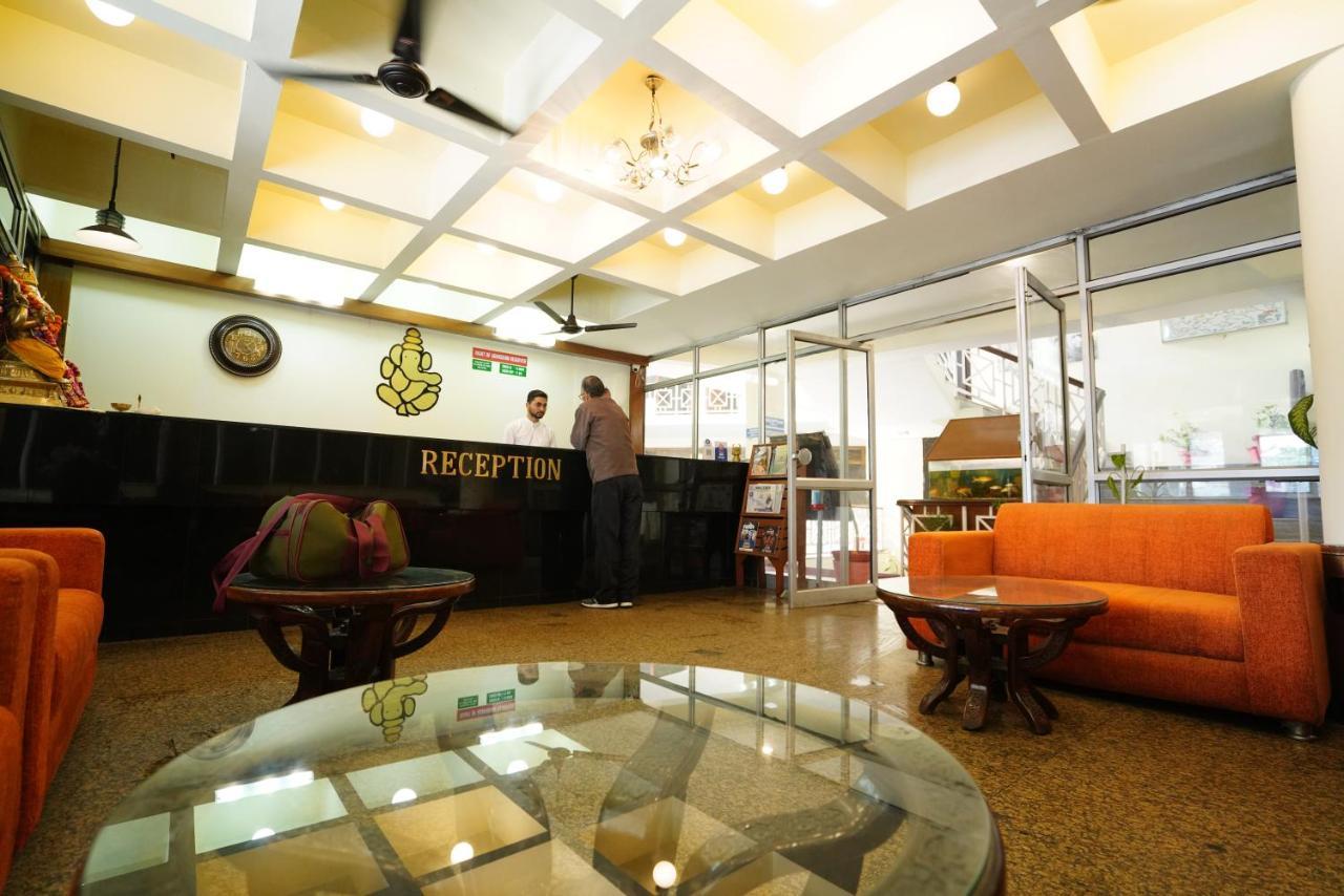 Hotel Gaurab Near Paltan Bazaar Dehradun Exterior photo